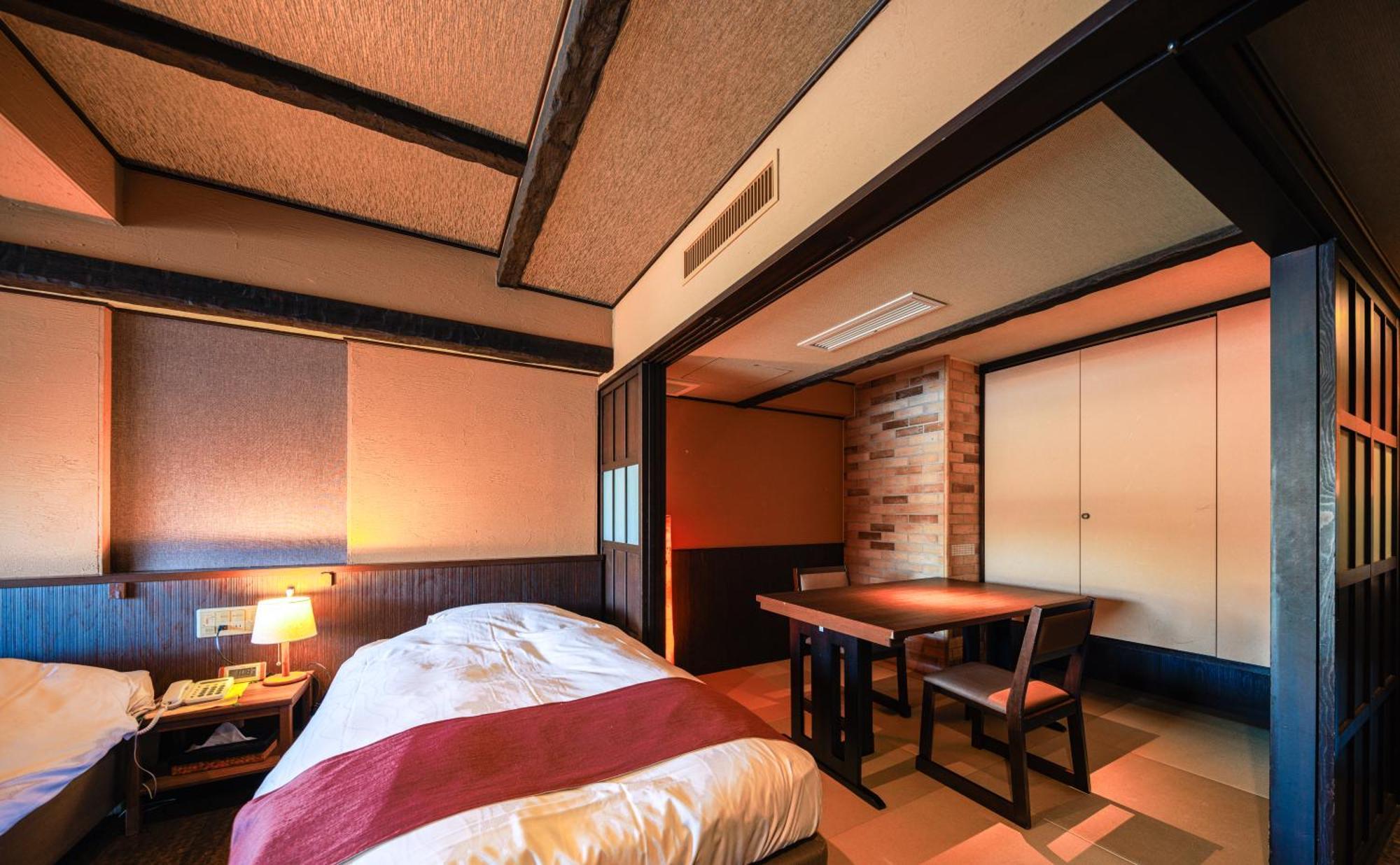 Fuji 4*