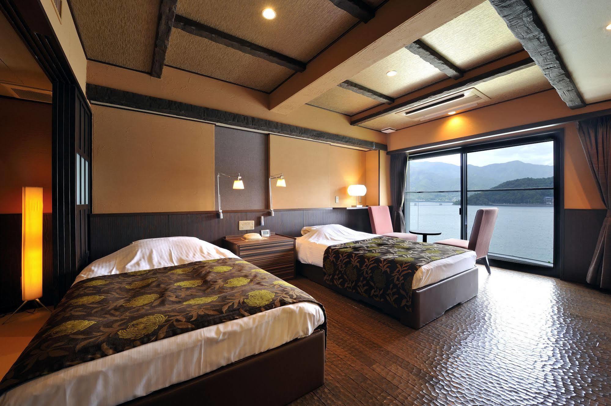 富士湖酒店 4* 富士河口湖
